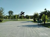 Inilah Amir Timur Square, taman kota paling terkenal di Kota Tashkent Inilah Amir Timur Square, taman kota paling terkenal di Kota Tashkent