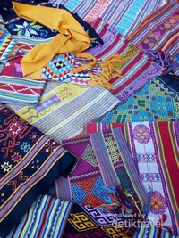 Motif Dan Corak Kain Tenun Khas Timor Tengah Selatan Motif Dan Corak Kain Tenun Khas Timor Tengah Selatan