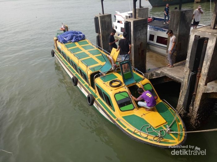 Speadboat di Pelabuhan Tengkayu, Tarakan