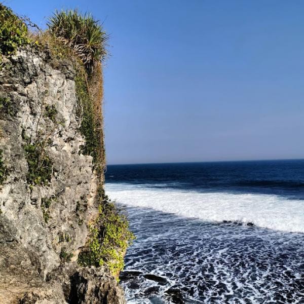 Foto: Indrayanti, Pantai Cantik di Gunungkidul