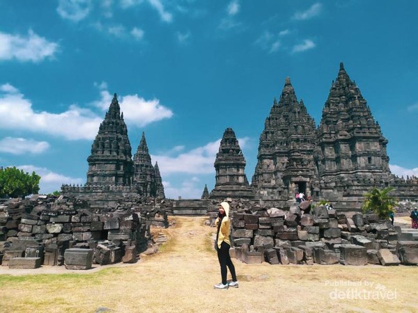 Spot Foto Yang Tak Boleh Dilewatkan Di Candi Prambanan Spot Foto Yang Tak Boleh Dilewatkan Di Candi Prambanan
