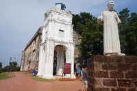 St Paul Church dulunya adalah chapel yang dikenal oleh orang Portugis di Melaka dengan nama Chapel of Mother of God St Paul Church dulunya adalah chapel yang dikenal oleh orang Portugis di Melaka dengan nama Chapel of Mother of God