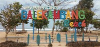 Pantai Balekambang, pantai dengan pasir putih dan bersih. Pantai Balekambang, pantai dengan pasir putih dan bersih.