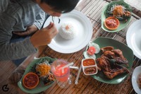 Menikmati Kuliner Khas Lombok Menikmati Kuliner Khas Lombok