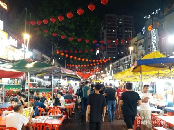 Nyamm.. Enak Juga Jajanan Malam di Bukit Bintang