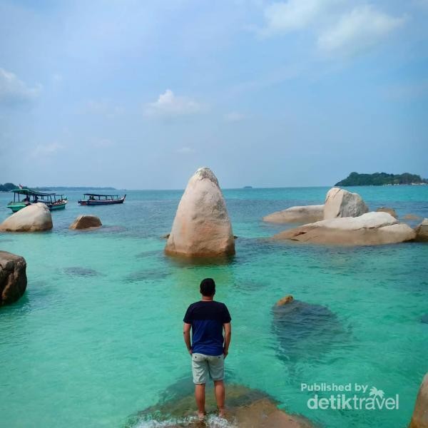 Pulau Batu Berlayar