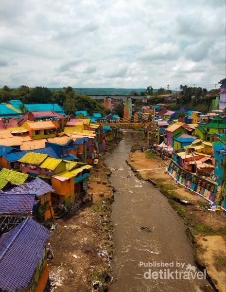  Kampung  Warna warni di Malang  Serasa di Luar Negeri