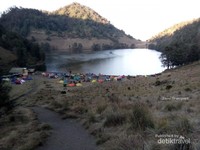 Ranu Kumbolo - Semeru Ranu Kumbolo - Semeru