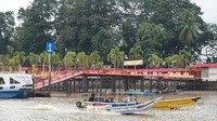 Pulau Kamaro nampak dari jauh Pulau Kamaro nampak dari jauh