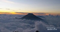 view Gunung Cikuray di Garut, Jabar view Gunung Cikuray di Garut, Jabar