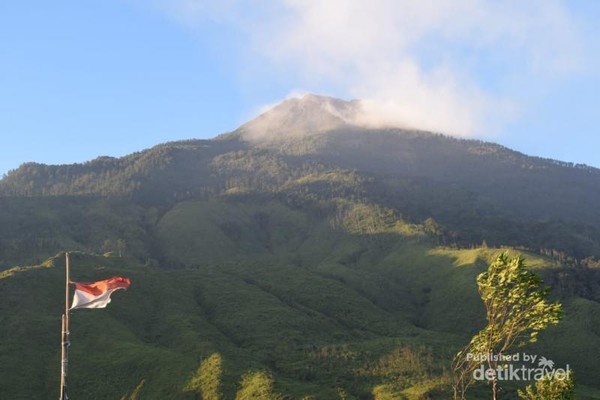 Kamu Pendaki Pemula? Coba Naik ke Gunung Pundak