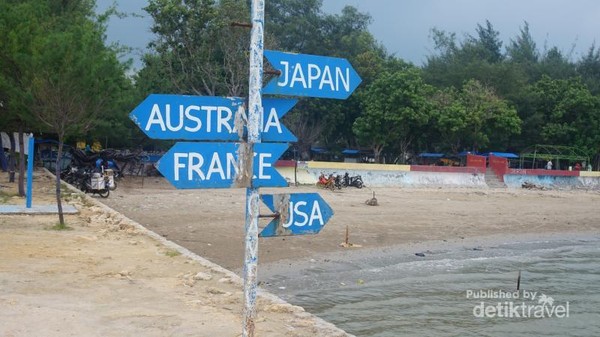 Namanya Pantai Camplong, Primadona dari Pulau Madura