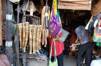 Aneka cendera hati khas Papua. Aneka cendera hati khas Papua.