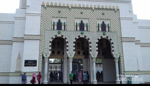 Replika Masjidil Haram di Fatimah Zahra