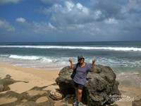 Indahnya Pantai Balangan Indahnya Pantai Balangan