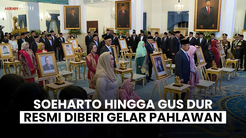 Prabowo Resmi Beri Gelar Pahlawan ke 10 Tokoh