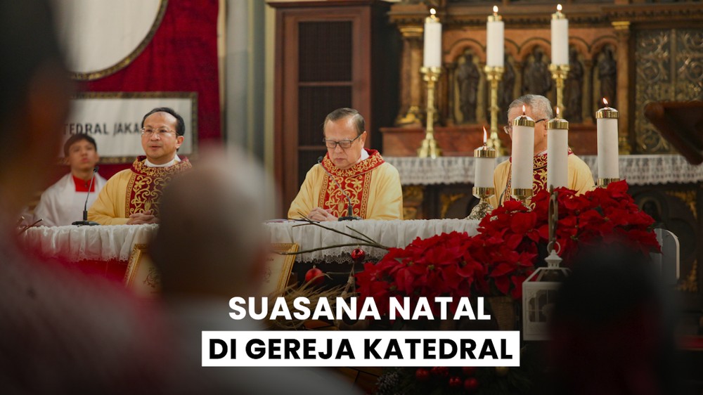 Ibadah Misa Pontifikal Natal di Gereja Katedral