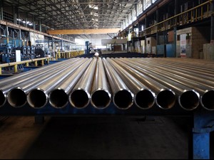 RI Kebanjiran Baja Impor China, Pengusaha Sarankan Ini