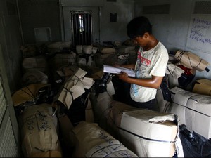 Kirim Barang Pakai Kereta dari Jakarta ke Jawa Timur Kini Cuma 24 Jam