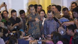 DPR Terhambat Bila Kabinet Lambat Diumumkan