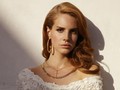 'Love', Lagu Baru Lana Del Rey yang Menghantui