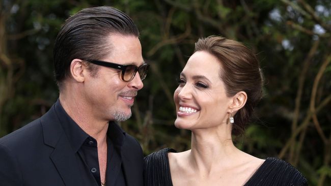 Jolie Tahu Perselingkuhan Pitt dari Detektif Pribadi