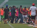 Bonek: Sepak Bola Indonesia Dikangkangi Premanisme