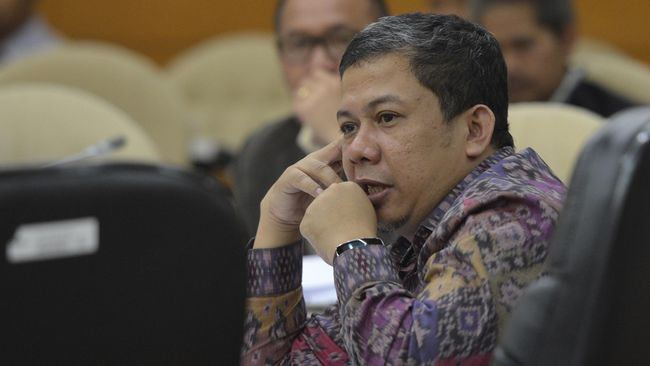 DPR: KPK Tak Boleh Komentari Putusan Hakim