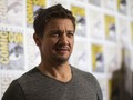 Jeremy Renner Tanggalkan Jubah Hawkeye