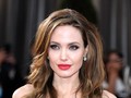 Angelina Jolie akan Sutradarai Serial Korban Perang