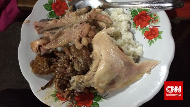 Warung Gudeg Yu Djum Tak Sepi Doa Sepeninggal Sang Legenda