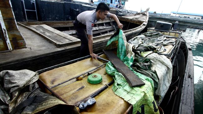 Solar Industri Rp6.400, Lebih Murah dari Solar Bersubsidi