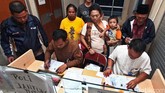 Rencana kenaikan BBM oleh pemerintah baru dinilai akan bisa membantu mengurangi angka kemiskinan, karena pemerintah bisa membuat proyek infrastruktur yang padat karya dan bisa mengurangi angka pengangguran. (Detik Foto/Hasan Al Habshy)