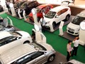 Laju Tersendat-sendat Industri Otomotif
