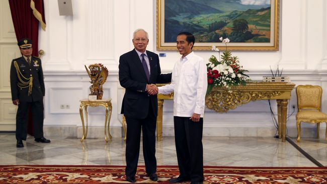 PM Malaysia Pajang Foto Selfie dengan Jokowi