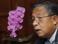 Rupiah Melemah, Darmin Nasution Dorong BI Borong Obligasi