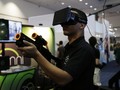 Kacamata <i>Virtual Reality</i> Oculus Dijual Tahun Depan