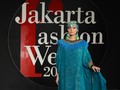 Tampilan Feminin ala Duo Desainer Thailand