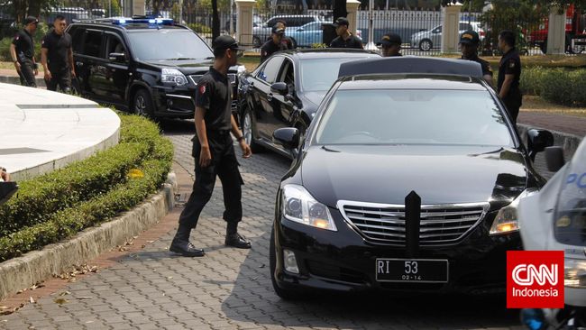Amran Sulaiman: dari Racun Tikus ke Menteri