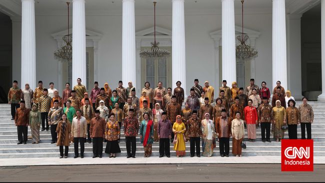  Daftar  Nama Menteri  Kabinet  Kerja Jokowi  Terbaru  