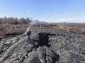 Penasaran dengan Lava Panas, Turis Menerobos Gunung Berapi