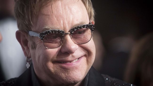 Mantan Petugas Keamanan Mengaku Dilecehkan Elton John