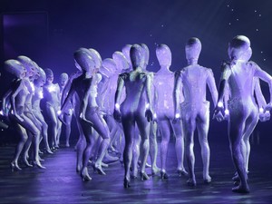 Diduga Alien Berkeliaran di Mal Miami AS, Ternyata Ini Sosok Sebenarnya