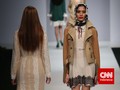 Kala Desainer Jepang Mengolah Hijab