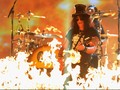 Guns N' Roses Gelar Konser dan Tur Setelah 23 Tahun 'Tidur'