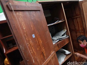 Cara Mudah Cegah Jamur di Lemari Kayu, Bisa dengan Bahan Alami
