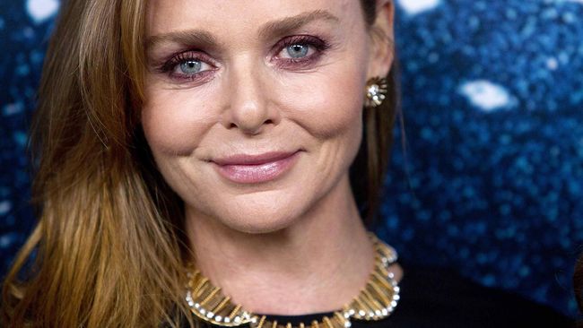 Stella McCartney Rilis Film Fesyen 'Horor'