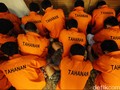 Polisi Tahan 13 Pelaku Penipuan SMS