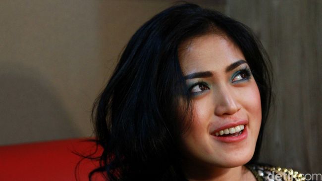 Jessica Iskandar Blak-blakan soal Ludwig