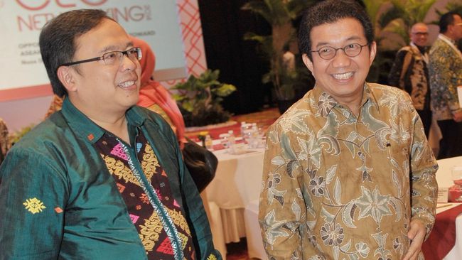 Menkeu Izinkan OJK Beli Obligasi Negara Rupiah dan Dollar